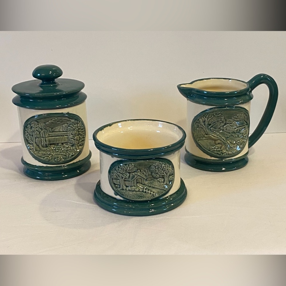 Vintage Hersey 1981 3pc Green White Glazed Ceramic Handcrafted Creamer Sugar Set - Picture 3 of 16